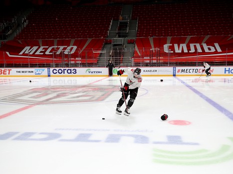 Раскатка «Авангарда» перед матчем с «Нефтехимиком»