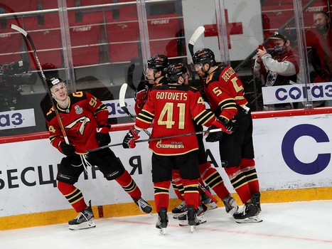 18.03.2021. 1/2 финала, 1 матч. «Авангард» - «Металлург» Мг 2:5