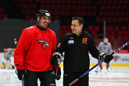 Тренировка «Авангарда» перед четвёртым матчем серии с «Металлургом»