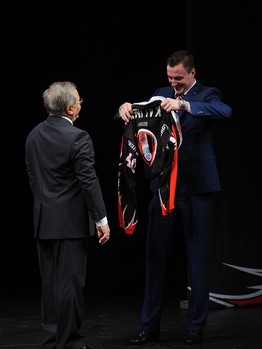 Презентация игроков и тренеров хоккейной команды "Авангард" перед сезоном КХЛ-2014/15