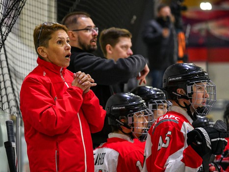Четвертьфиналы Первенства ЮХЛ в Омске