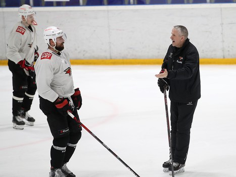 Тренировка «Авангарда» перед первым матчем серии с «Ак Барсом»