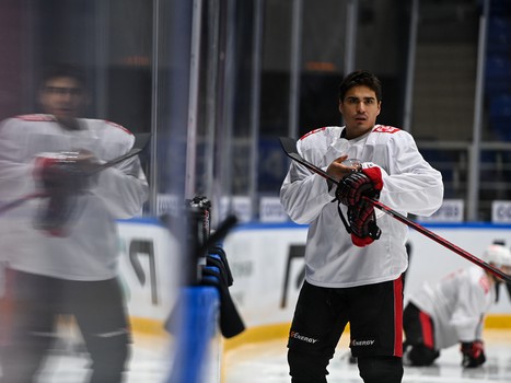 Раскатка «Авангарда» перед матчем в Нижнем Новгороде