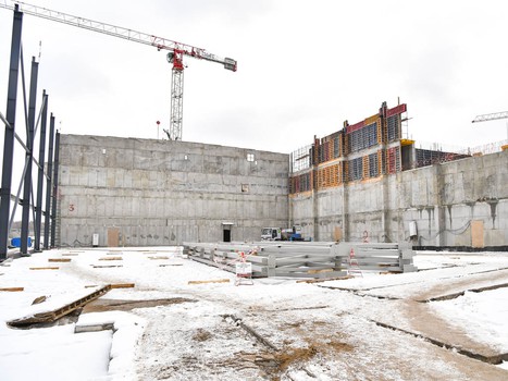 Продолжается строительство Хоккейной академии "Авангард"