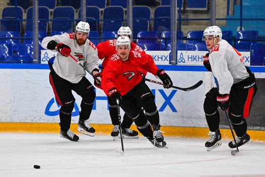 Тренировка «Авангарда» перед матчем в Нижнекамске