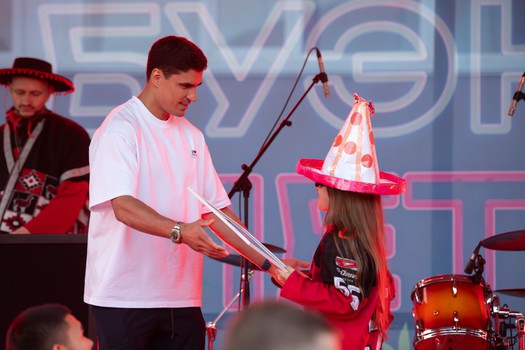 Наиль Якупов на вечеринке Буэнос Летос