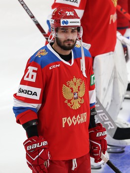 Семёнов и Войнов в матче сборной России против Швеции на Кубке 1 канала