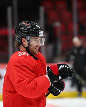 Раскатка «Авангарда» перед пятым матчем серии с «Сибирью»