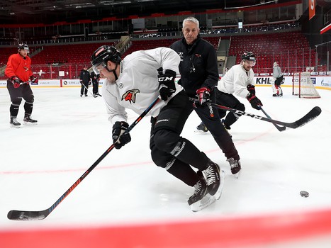 Раскатка «Авангарда» перед матчем с «Амуром»