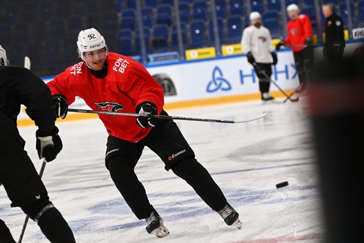 Тренировка «Авангарда» перед матчем в Нижнекамске