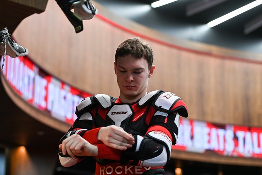 Тренировка «Авангарда» перед матчем с «Трактором»