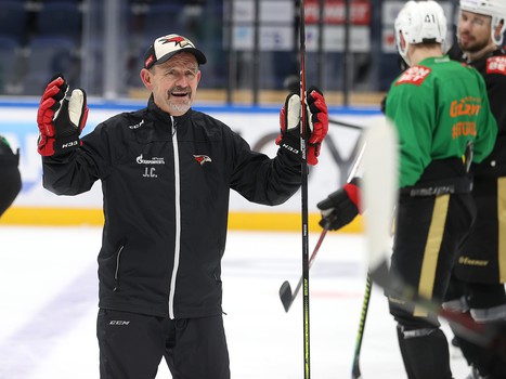 Раскатка «Авангарда» перед выездным матчем с московским «Динамо»