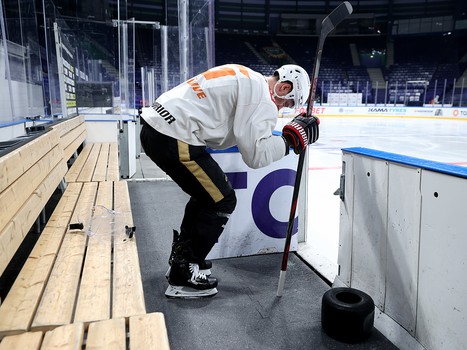 Тренировка «Авангарда» перед вторым матчем серии с «Ак Барсом»