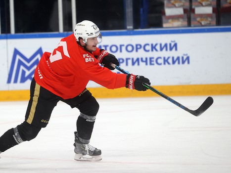 Тренировка «Авангарда» перед матчем в Магнитогорске
