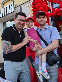 Первая вечеринка Буэнос Летос: Луи Робитайл