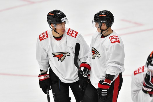 Двусторонний матч «Авангарда»