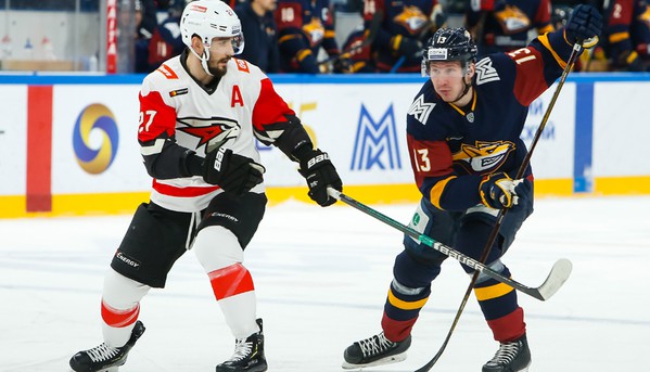 «Металлург» вырвал победу в овертайме. Как «Авангард» уступил в Магнитогорске