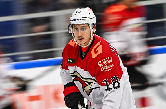 Дамир Жафяров набрал 300 очков в регулярных чемпионатах КХЛ