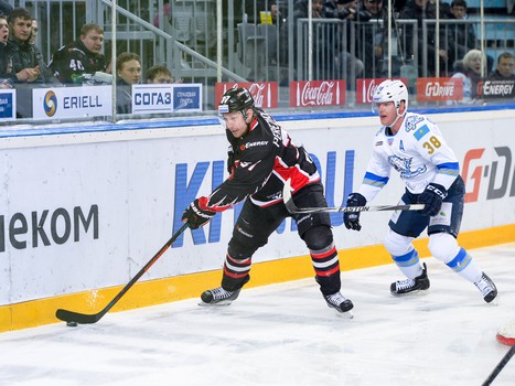 18.02.2016. "Авангард" - "Барыс" 2:3Б