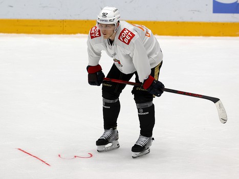 Тренировка «Авангарда» перед матчем в Новосибирске