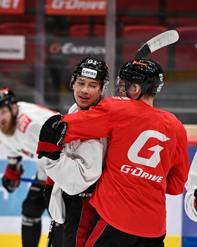 Раскатка «Авангарда» перед матчем с «Амуром»