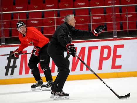 Открытая тренировка «Авангарда» для прессы и болельщиков