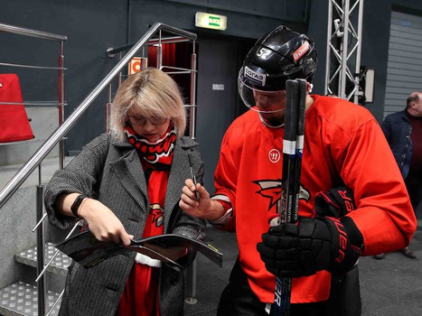 Открытая тренировка «Авангарда» для прессы и болельщиков