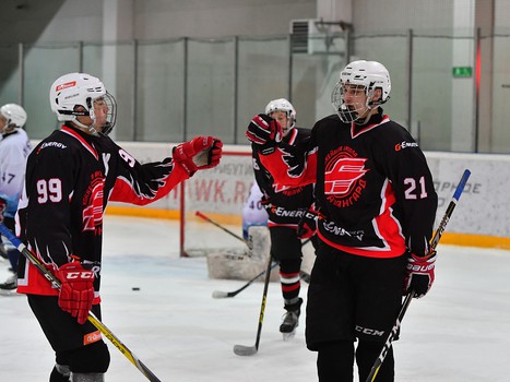 "Авангард"-2001 вышел в финал Первенства России