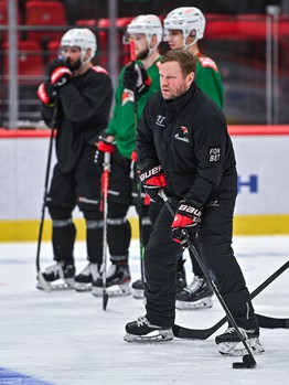 Открытая тренировка «Авангарда» перед финалом Востока