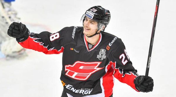 Юхан Сундстрем: "Мы отыграли уверенно все 60 минут, поддержка была потрясающая!"