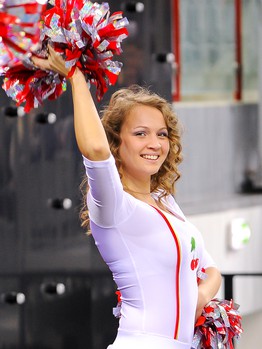 10.04.2015 "Авангард" - "Омские Ястребы" 5:4