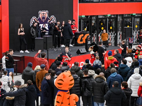 «Авангард» - «Трактор» 2:4. Вокруг матча