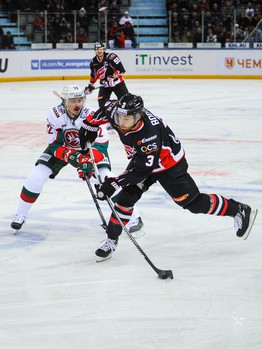 09.03.2017. 1 матч серии 1/2 финала. "Авангард" - "Ак Барс" 1:2 ОТ