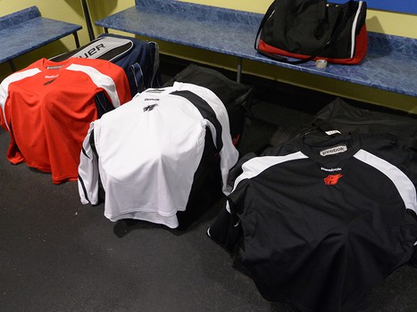 На сбор! Хоккеисты "Авангарда" перед отъездом в Фюссен