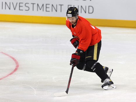 Тренировка «Авангарда» перед матчем с «Ак Барсом» в Дубае