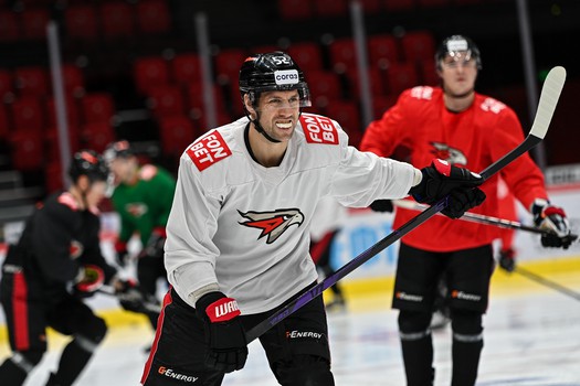 Раскатка «Авангарда» перед первым матчем серии с «Сибирью»