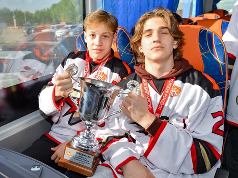 «Авангард»-2007 – чемпионы!