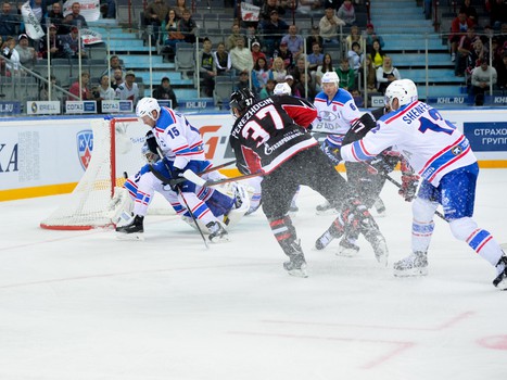 10.09.2015. "Авангард" - "Лада" 6:1