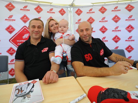 "Территория Авангарда". Часть 1. Площадь у арены