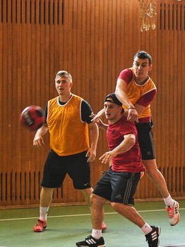 "Авангард" вышел из отпуска и приступил к тренировкам