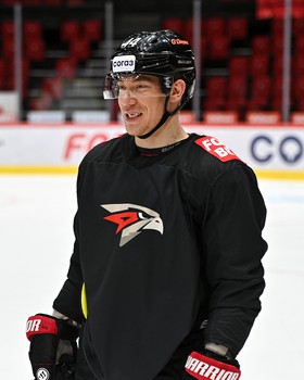 Тренировка «Авангарда» перед матчем с «Трактором»