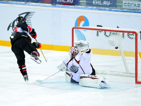 12.11.2015. "Авангард" - "Динамо" Р 2:3Б