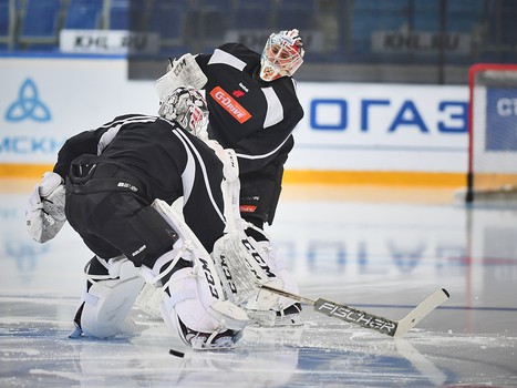 Раскатка "Авангарда" перед выездным матчем с "Нефтехимиком"