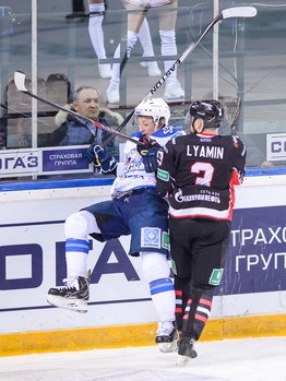 01.03.2015 "Авангард" - "Барыс" 0:2