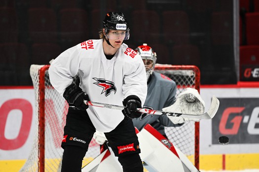 Открытая тренировка «Авангарда» для СМИ