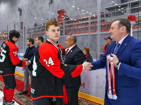 Заключительный день финала Первенства ЮХЛ в Омске