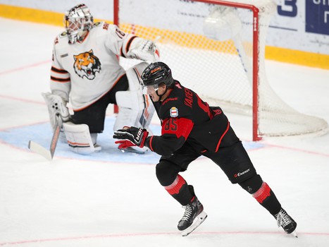 19.08.2020. «Авангард» - «Амур» 2:1