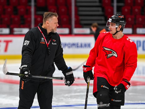 Раскатка «Авангарда» перед домашним матчем с «Сибирью»