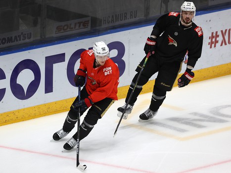 Раскатка «Авангарда» перед матчем в Хабаровске