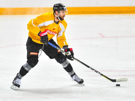 Раскатка "Авангарда" перед матчем с "Трактором"